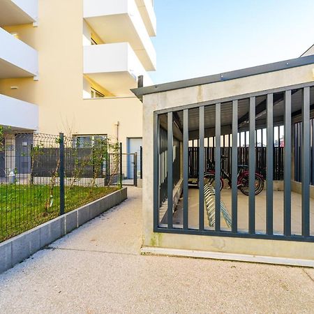 Au 4 Le Long Du Canal Avec Parking Apartamento Dijon Exterior foto